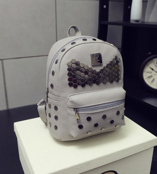 balô mini đính hạt cá tính